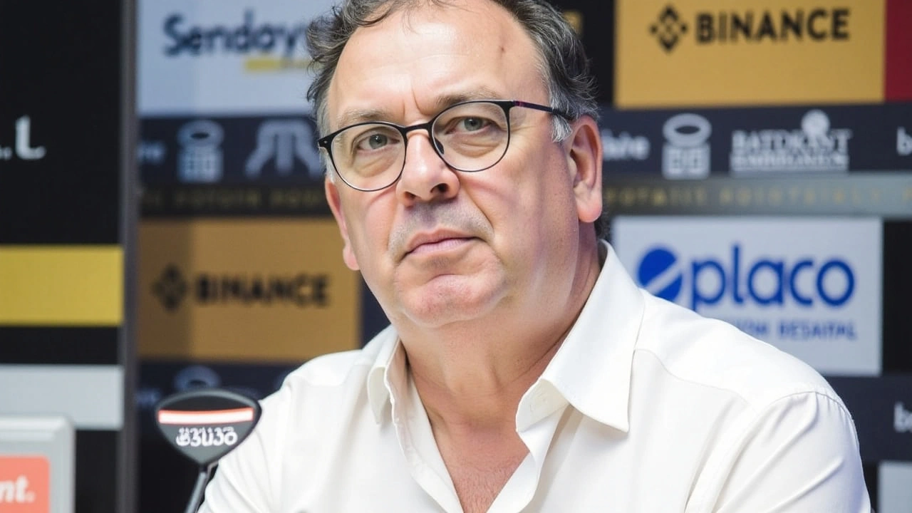 Santos FC Reforça Defesa com Contratação de Zagueiro Brasileiro do Futebol Português